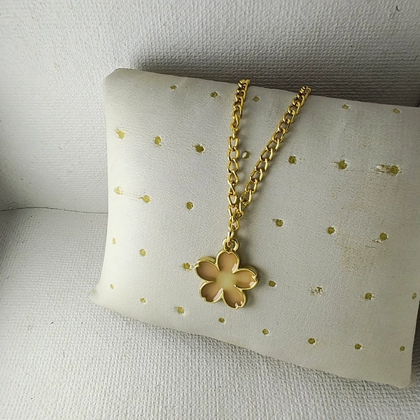 Cherry & Magpie Trendy Sakura Floral Pendant With Chain