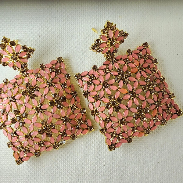 Cherry & Magpie Trendy Gorgeous Geometric Floral Earrings  - Pink