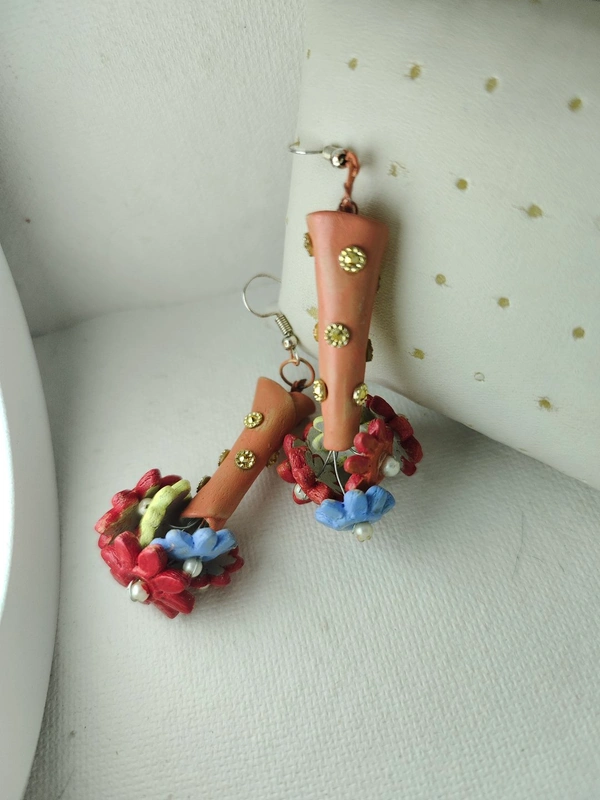 Cherry & Magpie Beautiful Handmade Flower Bokeh Clay Earrings  - Contessa