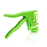 Handheld egg Cracker - Free Size, Green