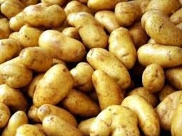 Potato (White Aalu ) - 1kg