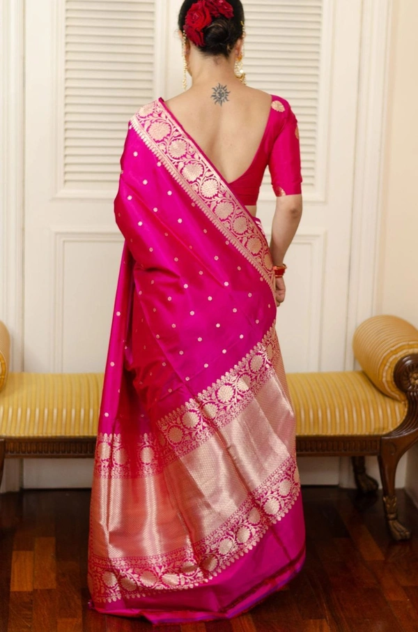 Pink Jacquard Silk Woven Banarasi Saree 