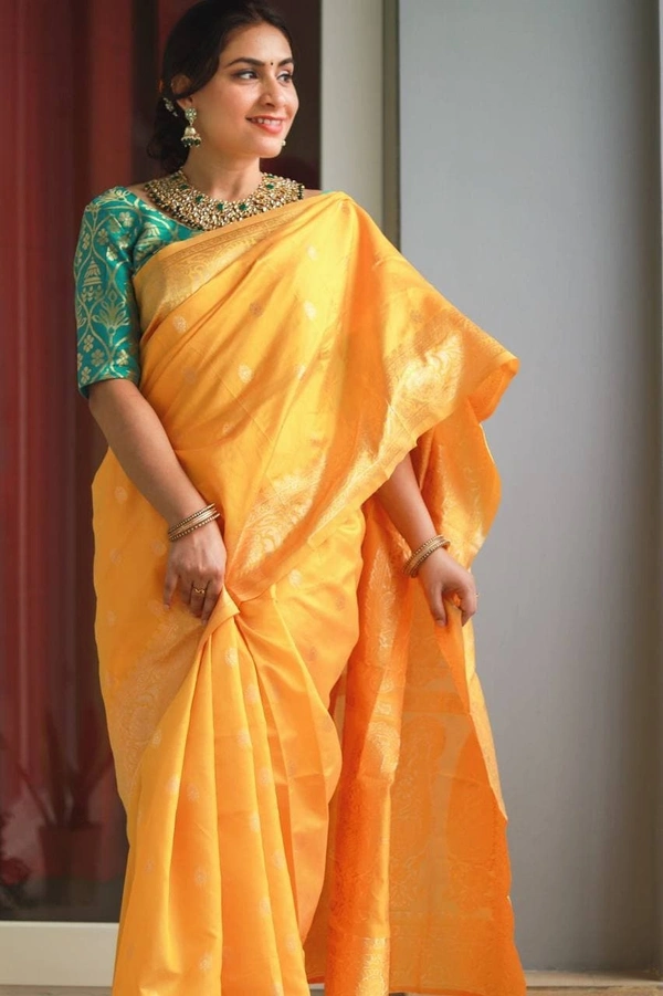 Yellow Silk Weaving Rich Pallu Saree 