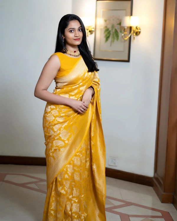 Mayra Yellow Jacquard Silk Saree