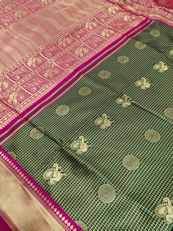 Green kanjiwaram jacquard weaving work ceremonial saree