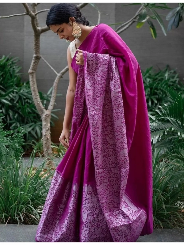Wine soft lichi silk jacquard weaving border work saree