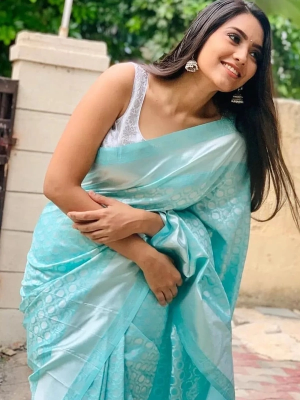 Sky blue heavy banarasi jacquard weaving work saree
