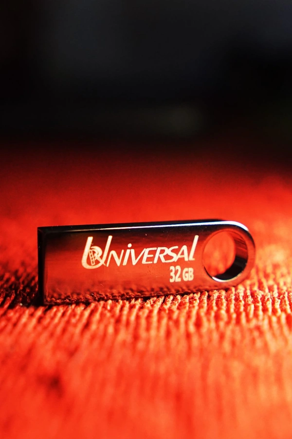 32GB Universal pendrive (10 Pcs Pack)For Computer Leptop, Mac Pc Mobile Otg Etc.  - Metalic Steel, 32GB (10pcs Pack) 