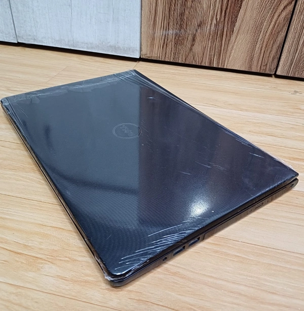 Dell Inspiron Laptop  - Like New/ Refurbished, 4GB Ram/500GB HDD, 15.6 Inch