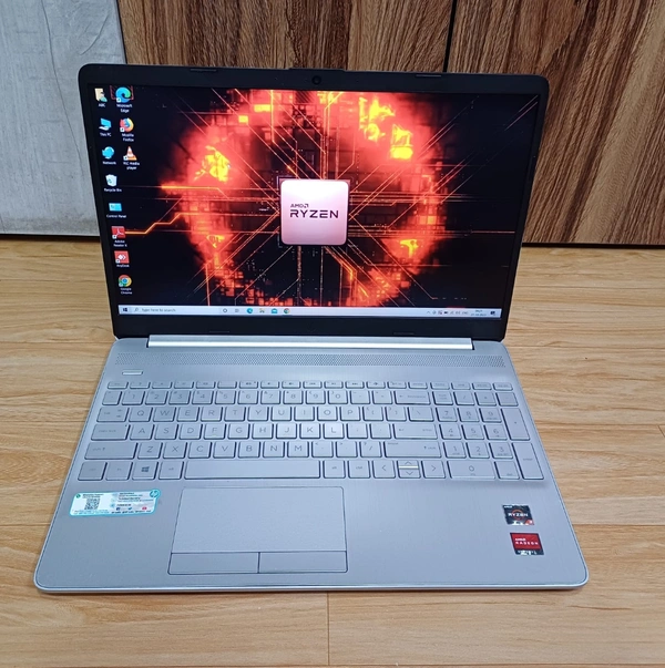 *HP PAVILLION- LAPTOP*  - Like New/Refurbished, 8GBRam/128GB ssd/1TB HDD, 15.6 8 Inch
