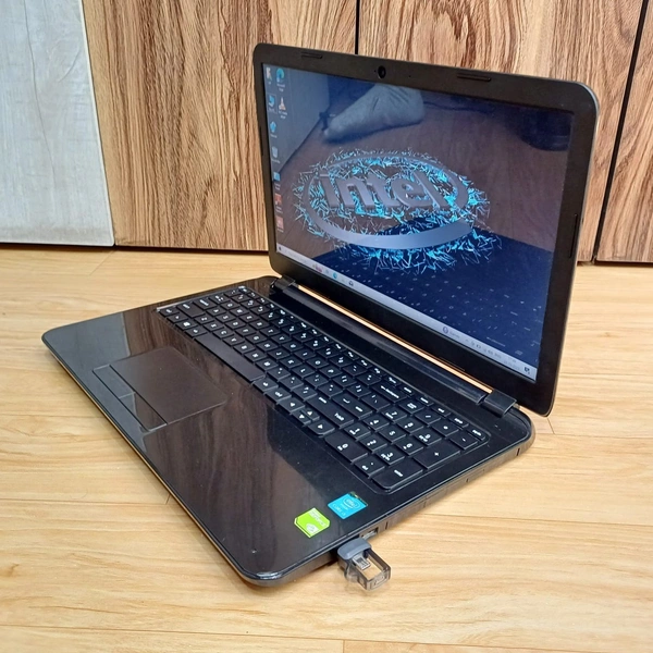 Hp 15R Series  - Refurbished Like New, 8GB Ram/500GB HDD, 15.6inch