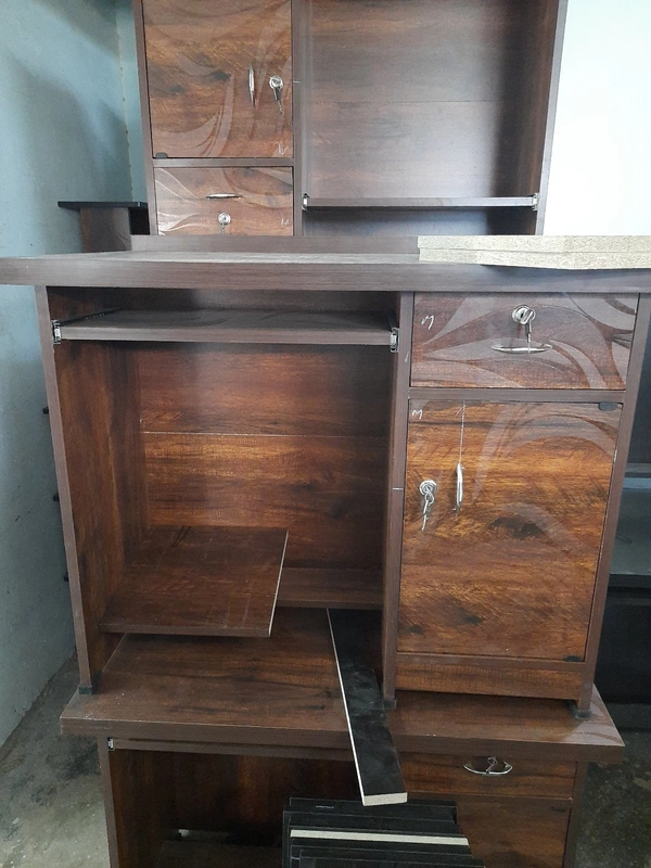 Easy Office Table 2x3feet 