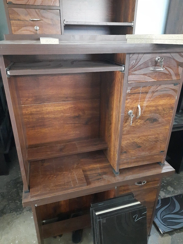 Easy Office Table 2x3feet 