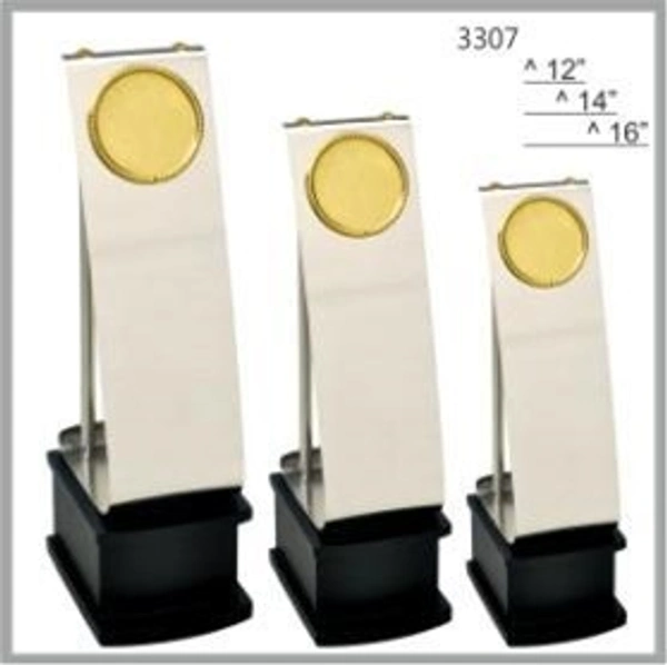 3307 Wood Trophies  - Bangalore 24 hrs up to 72 hours / Other Cities 4 to 7 days., SBG