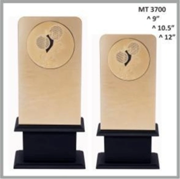 MT 3730 Batminton Wood Metal Trophies  - Bangalore 24 hrs up to 72 hours / Other Cities 4 to 7 days., SBG