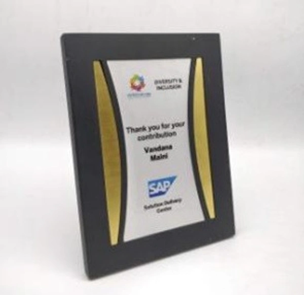 5129 Wood Metal Trophies  - Bangalore 24 hrs up to 72 hours / Other Cities 4 to 7 days., SBG