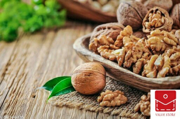 Forest Fresh Walnuts - Premium Chilean Extra Light Walnut Kernels Halves without Shell (Akhrot) - 250 gm