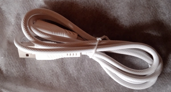 Moble Charger With Datacable - White
