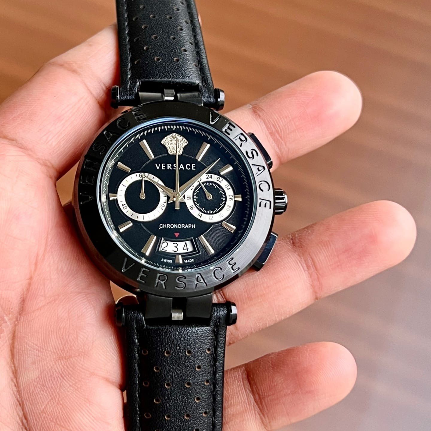 Versace aion best sale chronograph watch