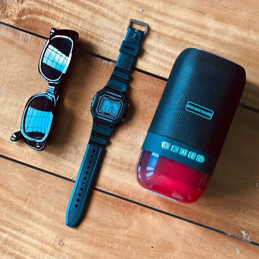 Flud Boombox Watch, Luxury, Watches on Carousell