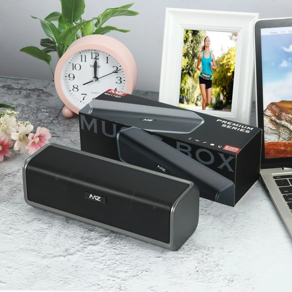 Portable Bluetooth Speaker Dynamic Thunder Sound With High Bass 10 W Bluetooth Speaker (Black, Stereo Channel) - 3 Month Cybzone Warranty