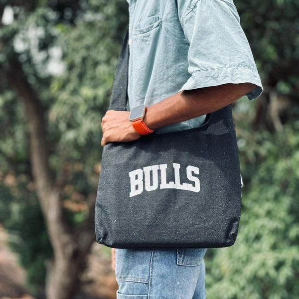 Letter Printed High-capacity Canvas Slouchy Shoulder Bag | Ultra Sporty Messenger Sling Bag For Multipurpose Use - SZBQ3