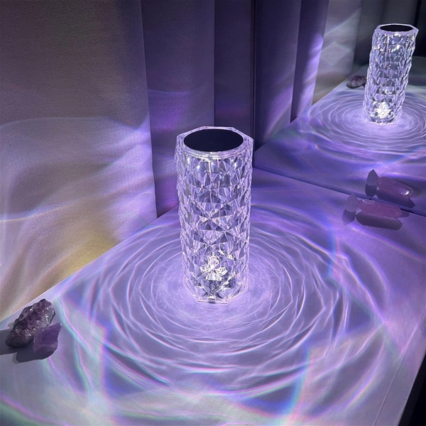 The Lune Crystal Lamp is a beautiful staple piece that can be used in any room. Simply tap it to turn it on and let it illuminate your space with its stunning crystal effect. Let it brighten up your day in just a few seconds.