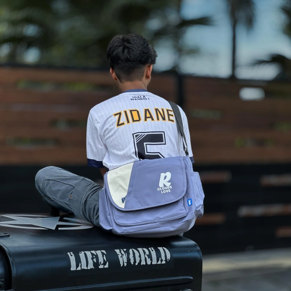 Premium Vintage Arts Bag | Ultra Sporty Messenger Sling Bag For Multipurpose Use - SZVB1
