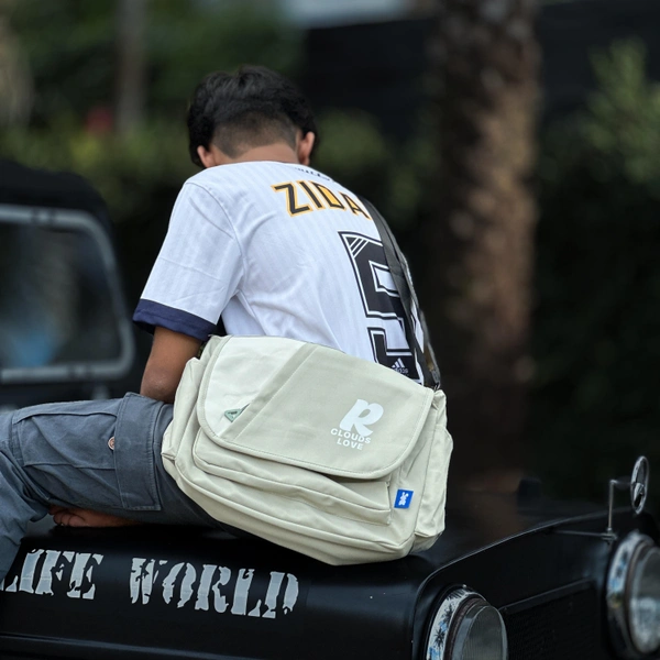 Premium Vintage Arts Bag | Ultra Sporty Messenger Sling Bag For Multipurpose Use - SZVB2