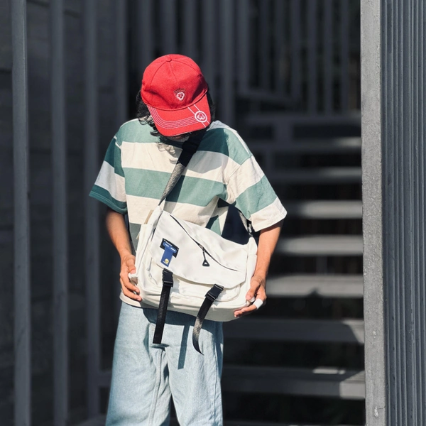 Premium Vintage Arts Bag | Ultra Sporty Messenger Sling Bag For Multipurpose Use - SMB2