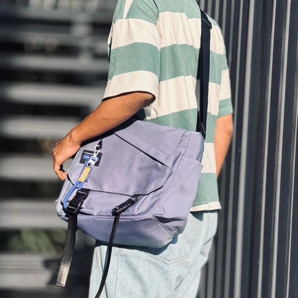 Premium Vintage Arts Bag | Ultra Sporty Messenger Sling Bag For Multipurpose Use - SMB4