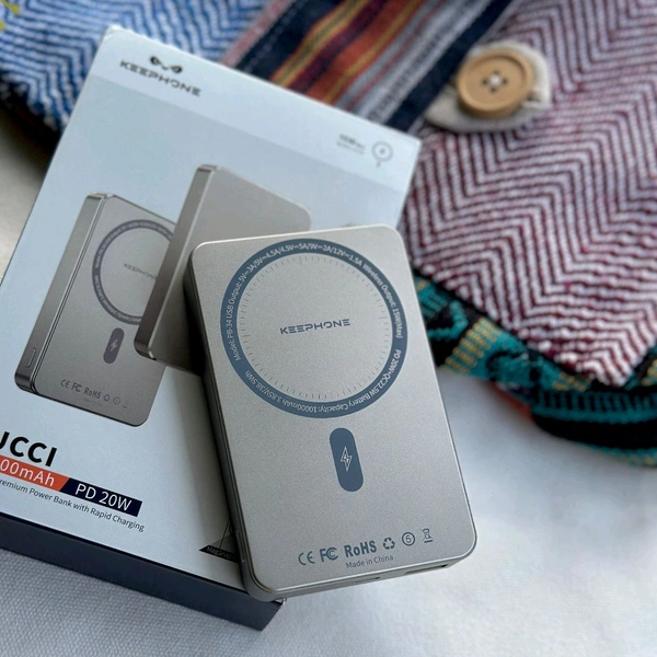 Original KEEPHONE PowerBank LUCCI Magsafe 10000mAh Gunmetal, High End Quality Product - STK1, 1 Month Cybzone Warranty
