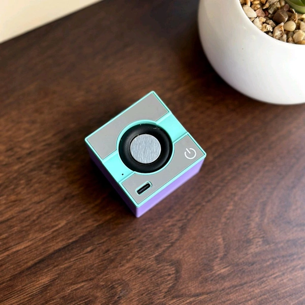Mini Portable Square TidePlay Wireless Bluetooth Speaker Alloy Material HD Sound 5 W Bluetooth Speaker - SRB1