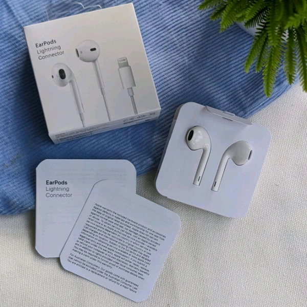 Earphones with Lightning Connector for Calling & Music Wired Gaming Headset (White, On the Ear) - 1 Month Cybzone Warranty