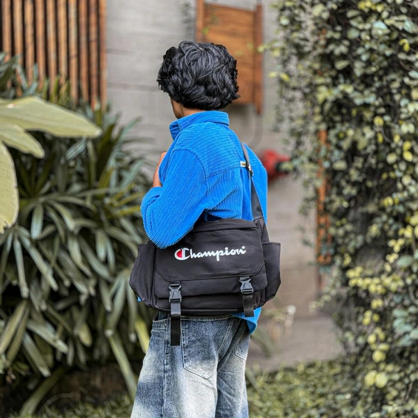 Vintage Arts One Side Bag | Ultra Sporty Messenger Sling Bag For Multipurpose Use - SRB6