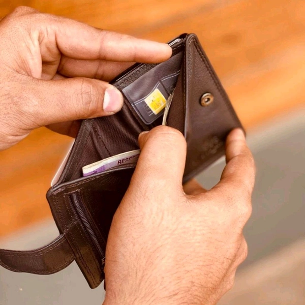 Most Demanded Classic Men's Genuine Card Pop-up High Quality Leather Wallet, Perfect For Gifting