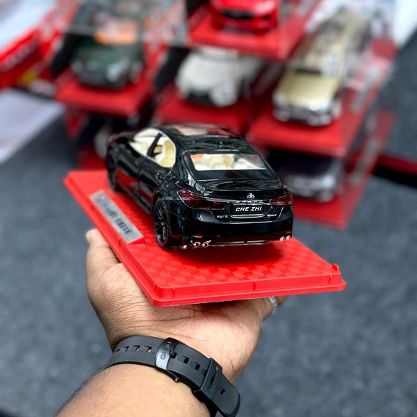 New High-Quality Diecast Metal Car with All Doors Open & Close Feature | Perfect Detailing - Black