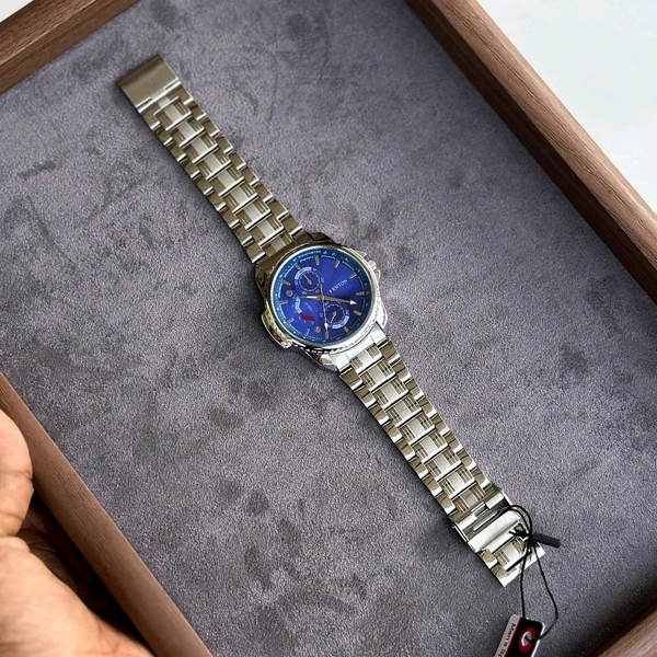 Fenton Budget Analog Quartz Movement Watch With High Quality Strap Best finishing Body & Case - Blue