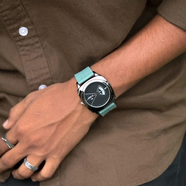 Forest Analog Quartz Movement Watch With High Quality Strap Best finishing Body & Case - SRF2