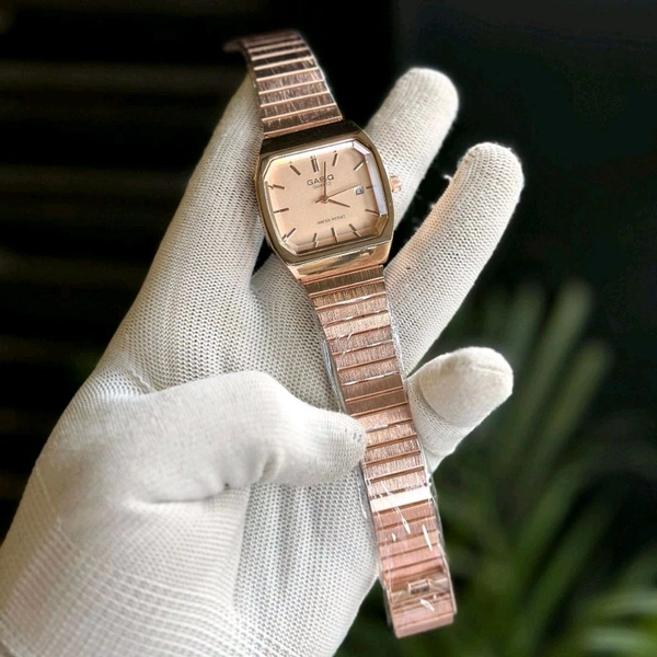 Most Demanded Gasiq Quartz Movement Watch With High Quality Strap Best finishing Body & Case - SRG2
