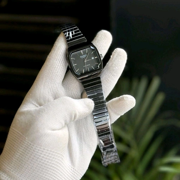 Most Demanded Gasiq Quartz Movement Watch With High Quality Strap Best finishing Body & Case - SRG1