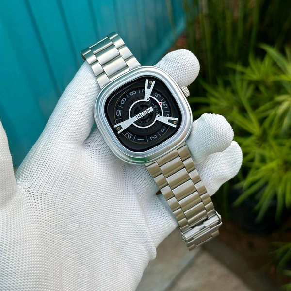 Delton Unique Budget Analog Quartz Movement Watch With High Quality Strap Best finishing Body & Case - Silver