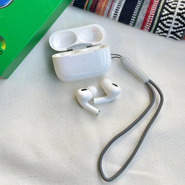 Most Awaited Budget Gift Box | Series 8 Ultra 45 MM With 2 Straps And Wireless Earbud - SRB2