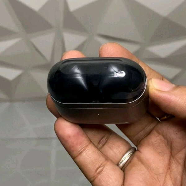 First Time In India! TWS Buds 3 Pro Ultra Heavy Sound Quality With Bass | Original Box Packing - Black, 1 Month Cybzone Warranty