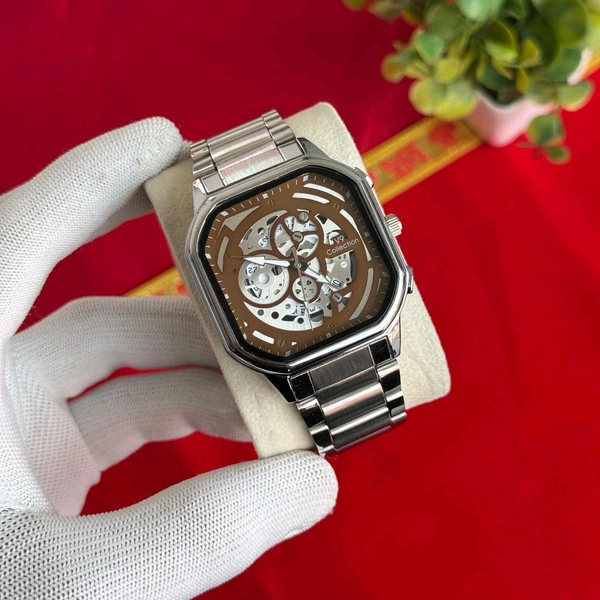 Most Demanded WooTime Analog Quartz Movement Watch With High Quality Strap Best finishing Body & Case - SRW4