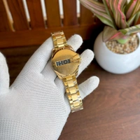 New Unique High Quality Analog Quartz Movement Watch With High Quality Strap Best finishing Body & Case - SRD5
