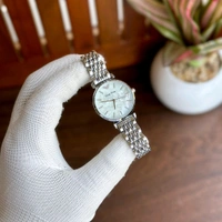 First Time Analog Quartz Movement Watch With High Quality Strap Best finishing Body & Case - SRF4