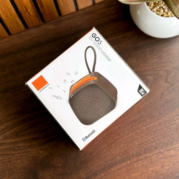 Portable Wireless Bluetooth Speaker for Playing Music On Mobile Phones, Portable Wireless Speaker with Lighting, Loud Stereo Sound, Dual Pairing, Small Outdoor Speaker Wireless, Suitable for Parties, Camping - SRB1, 1 Month Cybzone Warranty