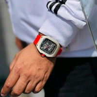 New Fashion High Quality Analog Quartz Movement Watch With High Quality Strap Best finishing Body & Case - SRM2