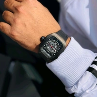 New Fashion High Quality Analog Quartz Movement Watch With High Quality Strap Best finishing Body & Case - SRM4